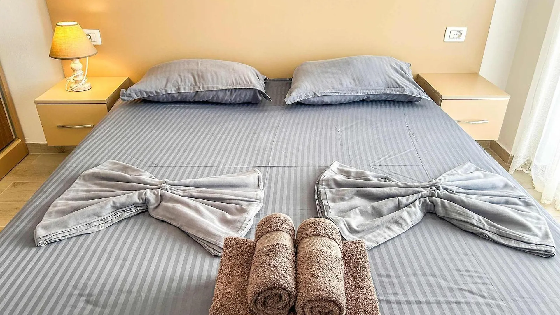 1 Bedroom 818 Golem  0*, Golem (Tirana)