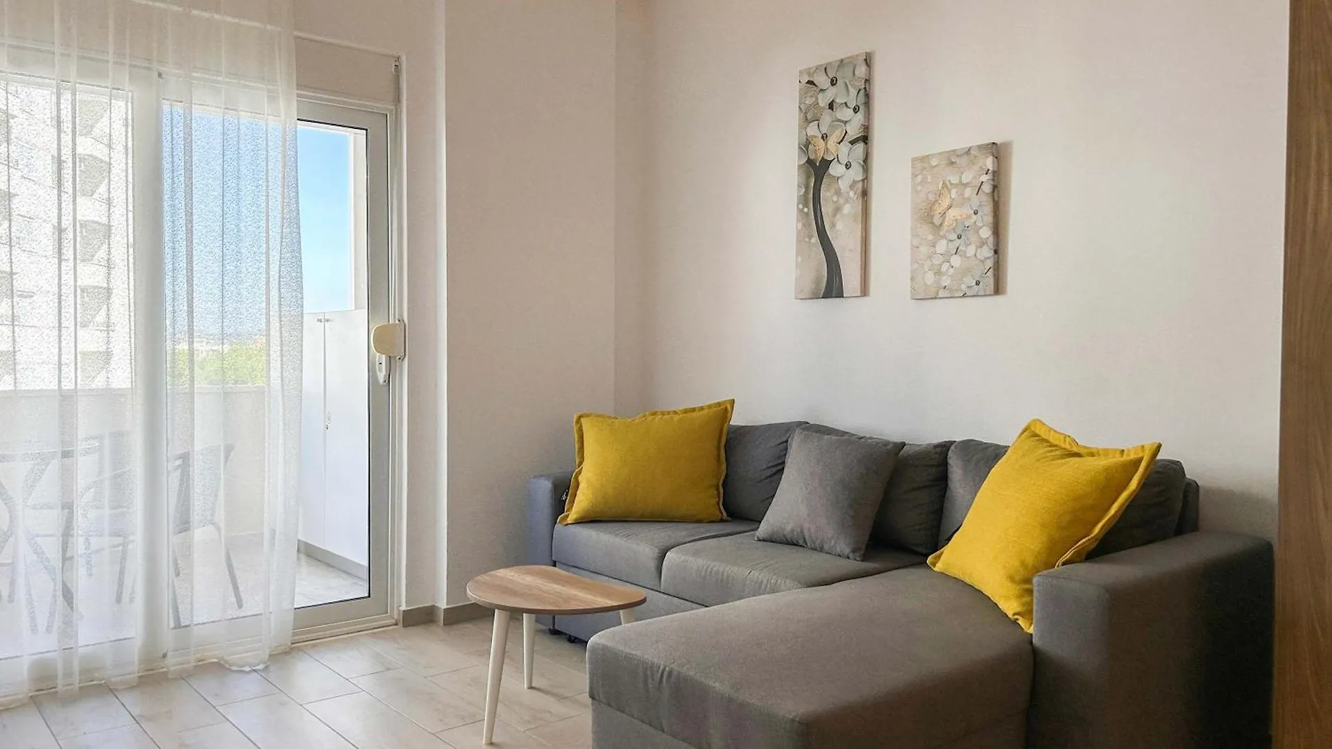 Appartement 1 Bedroom 818 Golem